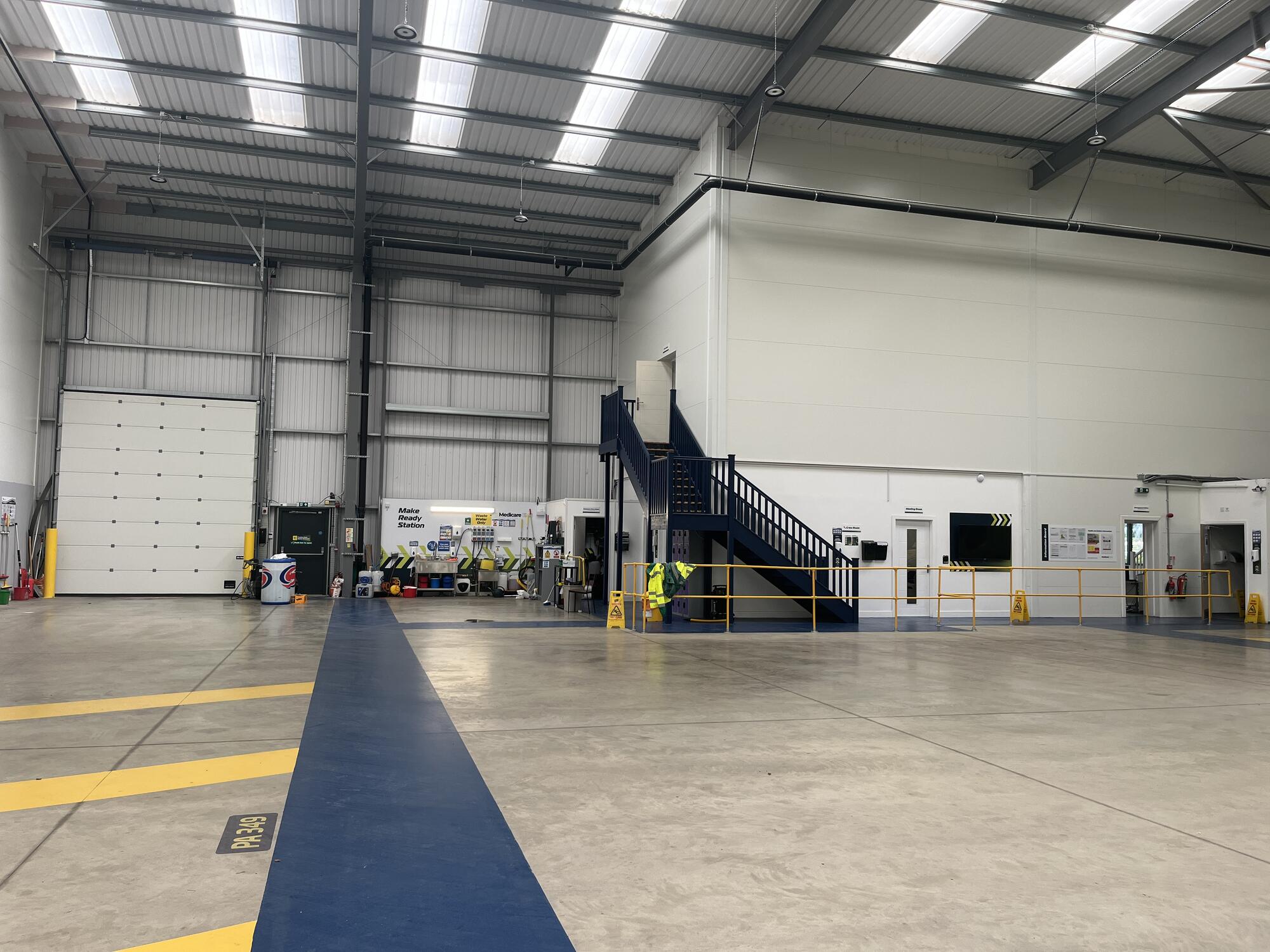 Unit C, Building 4000